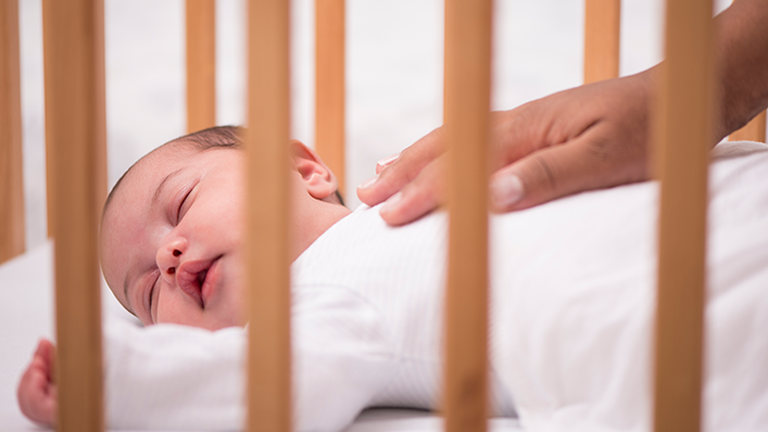 Co sleeping with newborn nhs online